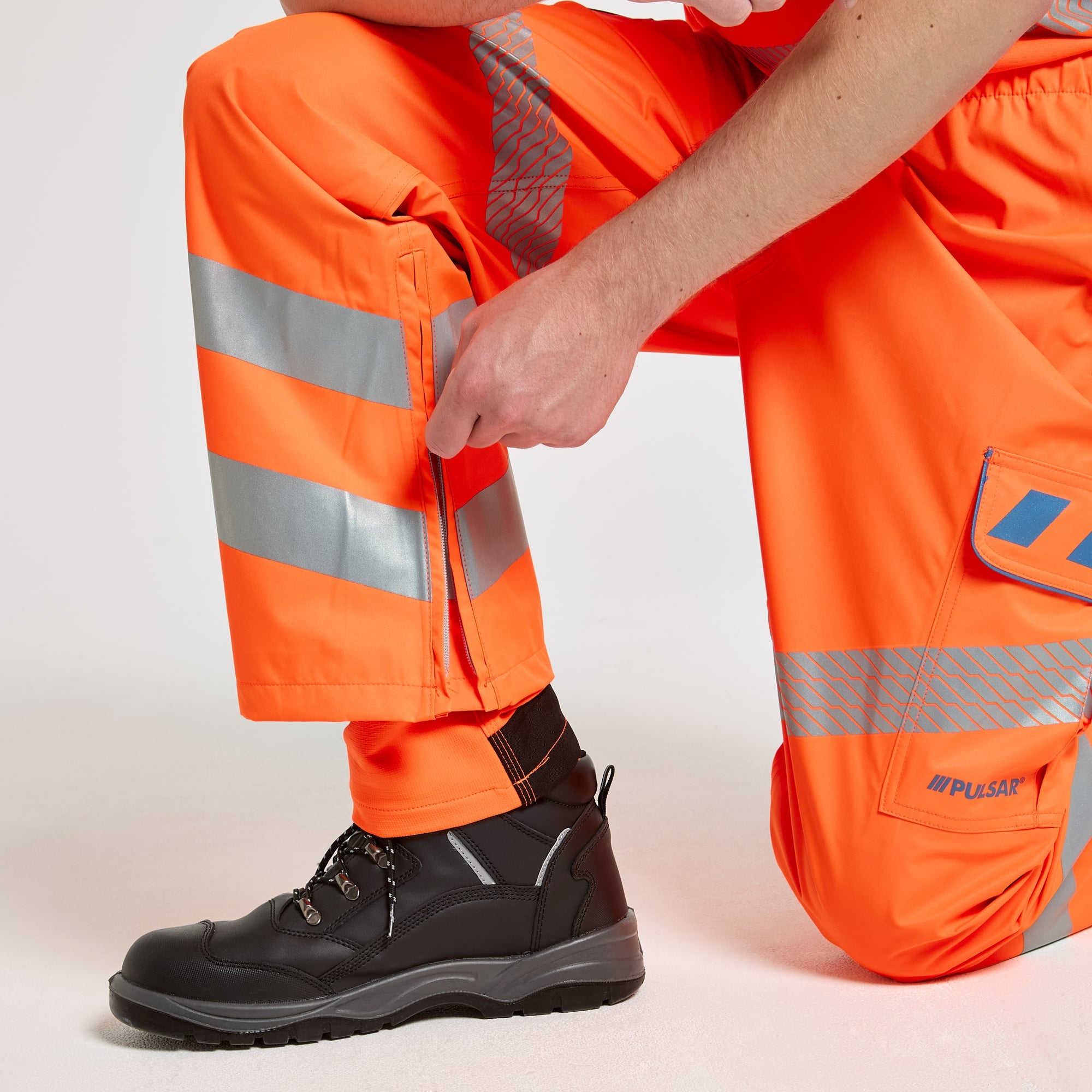 Pulsar Overtrousers Orange - Recycled Content