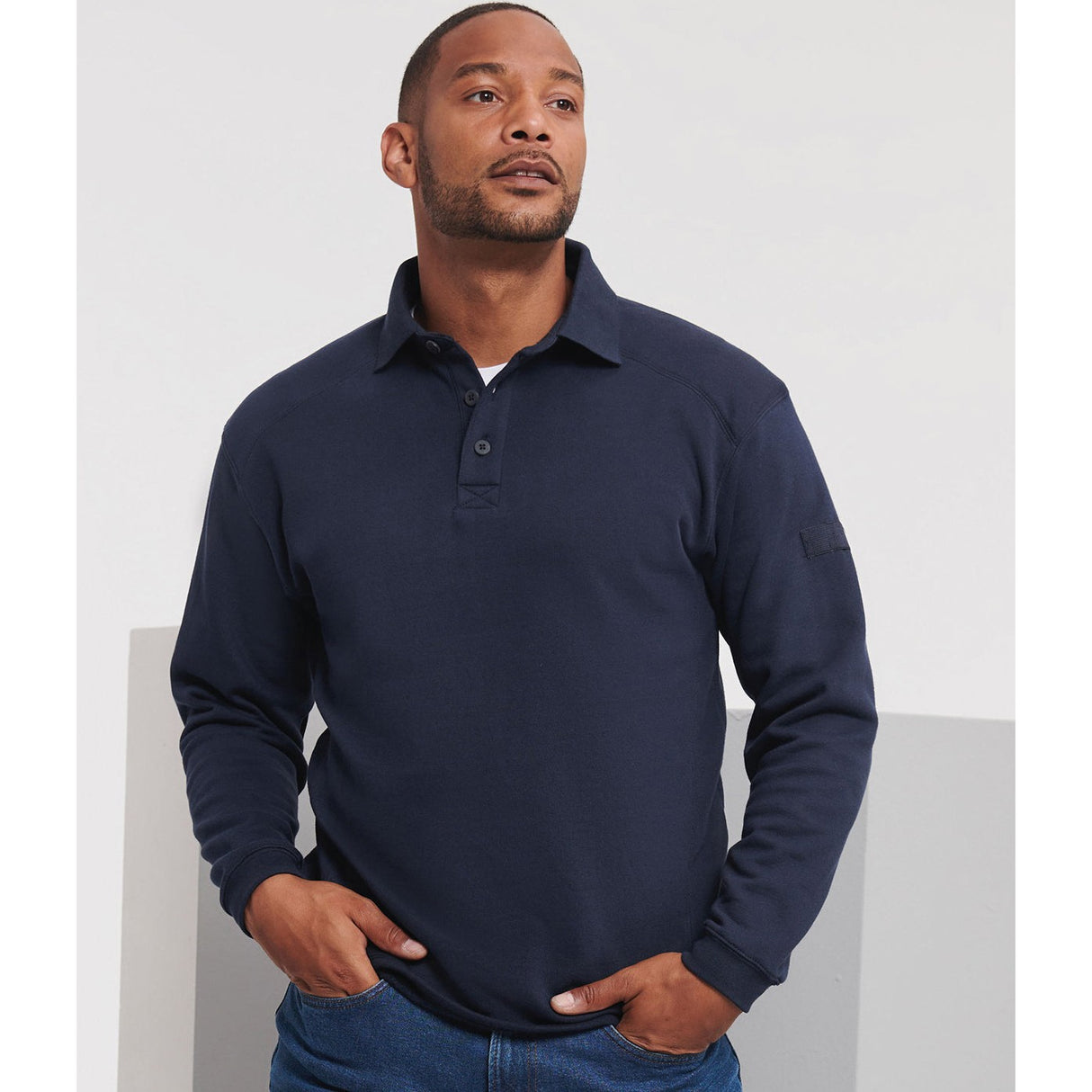 Russell Europe Heavy-Duty Collar Sweatshirt