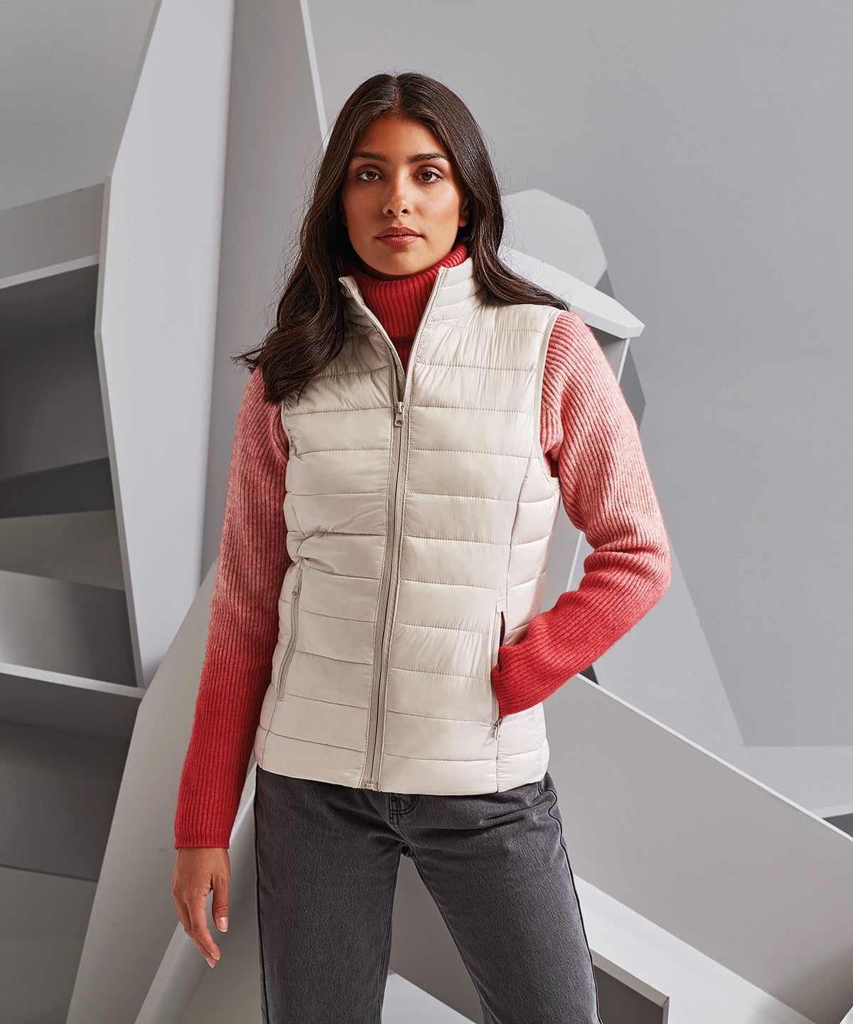 2786 Women's Terrain Padded Gilet