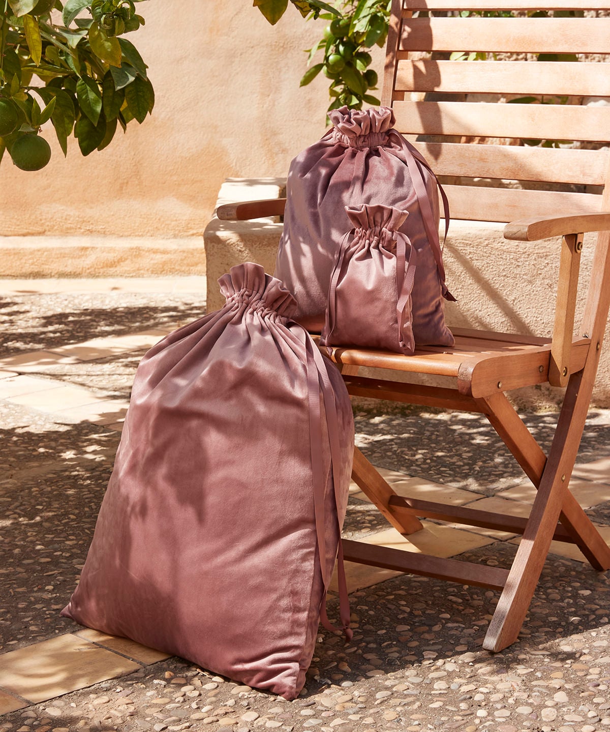 Bagbase BG718 Velvet Gift Bag