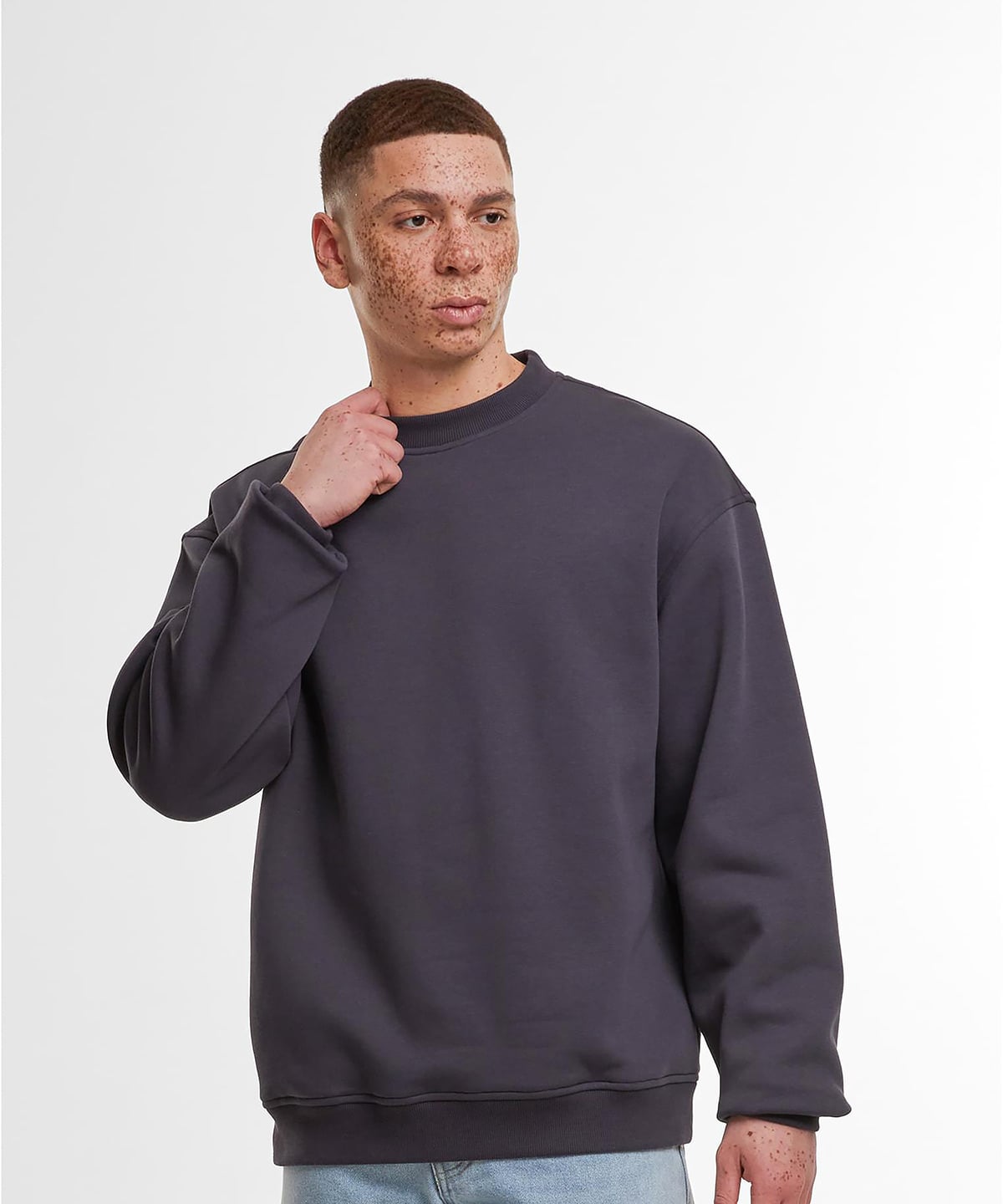 Build Your Brand BY409 Loose-Fit Sweatshirt