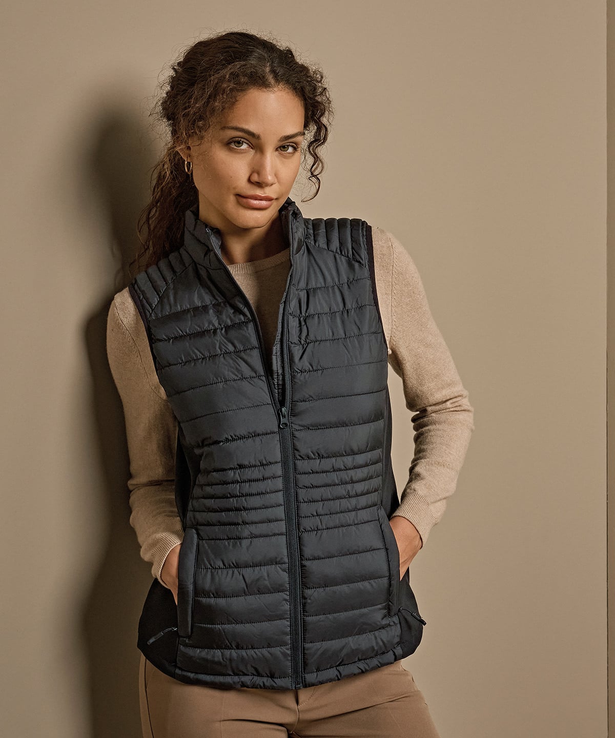 Tee Jays TJ103 Women’s Crossover Bodywarmer (9625)